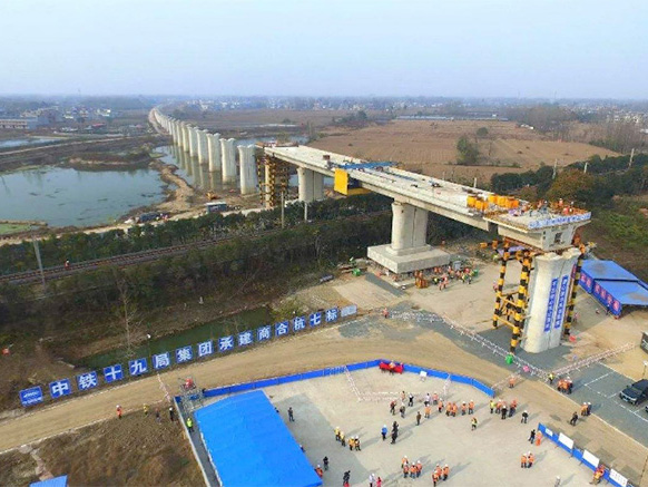 湖南將修建600公里高鐵，沿途經(jīng)過六個城市，預(yù)計2025年建成