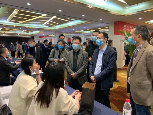 自貢市工商聯(lián)靠前服務(wù)企業(yè)用工需求助力復(fù)工復(fù)產(chǎn)